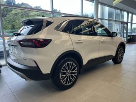 ESCAPE PLUG-IN HYBRID 2023
