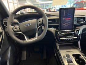 FORD EXPLORER ST 2023