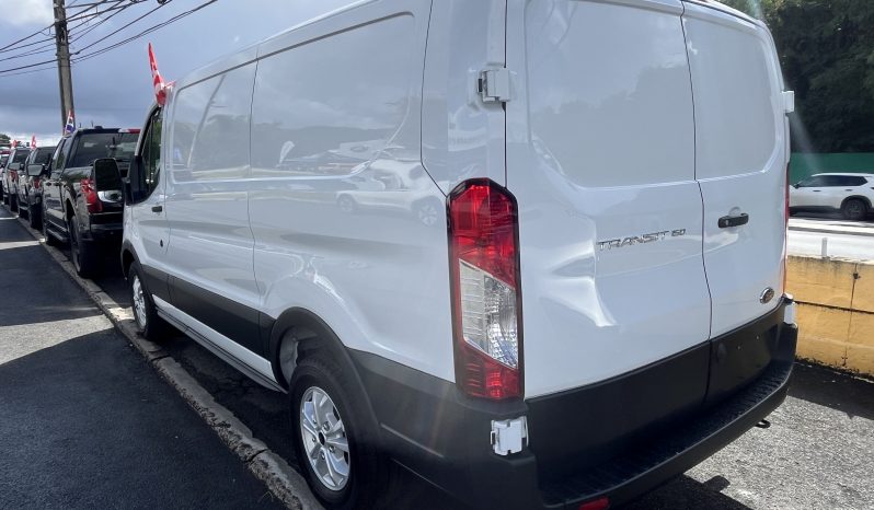 
								TRANSIT 150 LOW ROOF full									