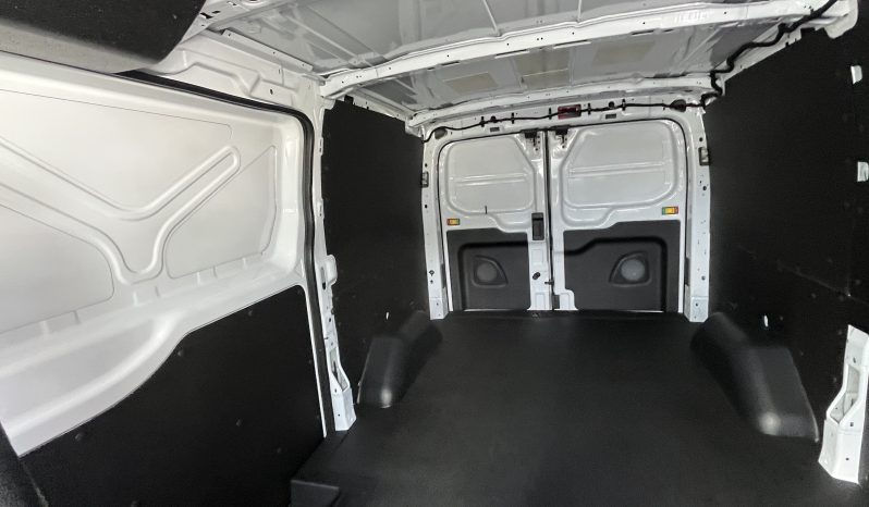 
								TRANSIT 150 LOW ROOF full									