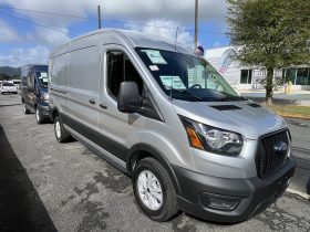 TRANSIT 250 MED ROOF