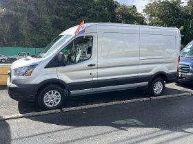 TRANSIT 250 MED ROOF