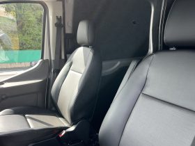 TRANSIT 250 MED ROOF