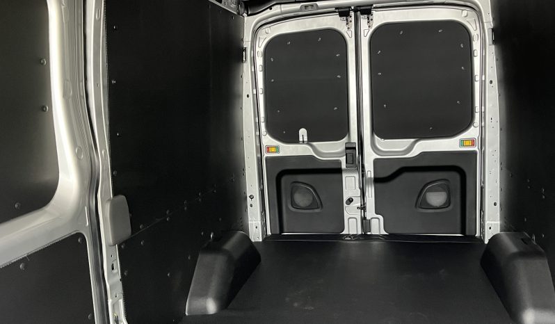 
								TRANSIT 250 MED ROOF full									