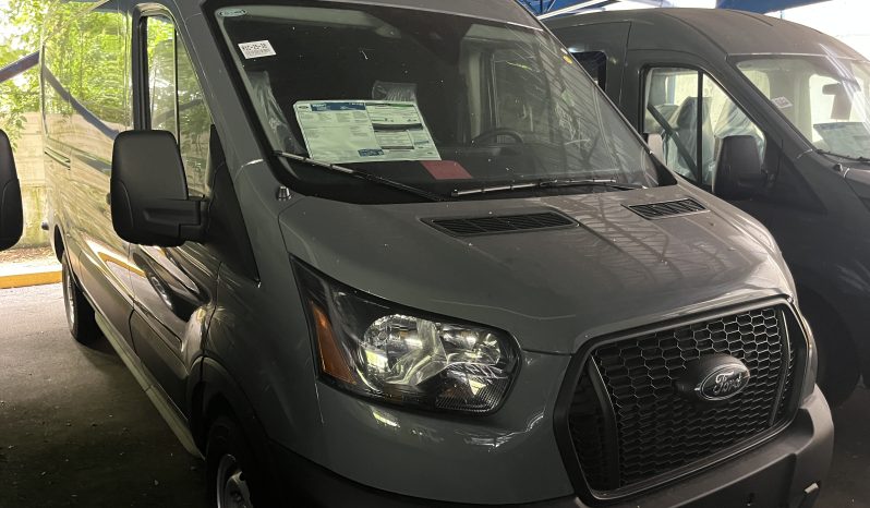 
								TRANSIT 250 MED ROOF 2025 full									