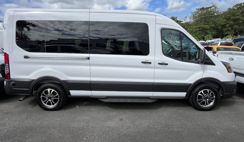 
								TRANSIT MED ROOF 15 PASAJERO 2025 full									