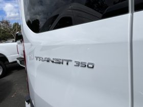 TRANSIT MED ROOF 15 PASAJERO 2025