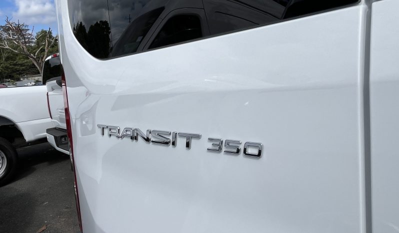 
								TRANSIT MED ROOF 15 PASAJERO 2025 full									