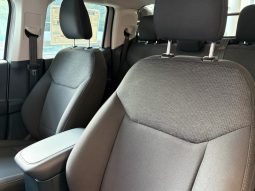 
										MAVERICK XL 2.0L AWD full									