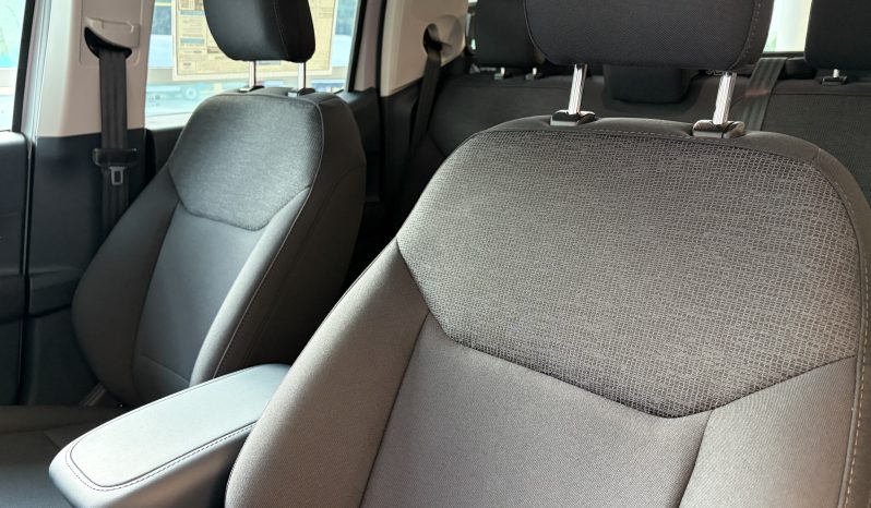 
								MAVERICK XL 2.0L AWD full									