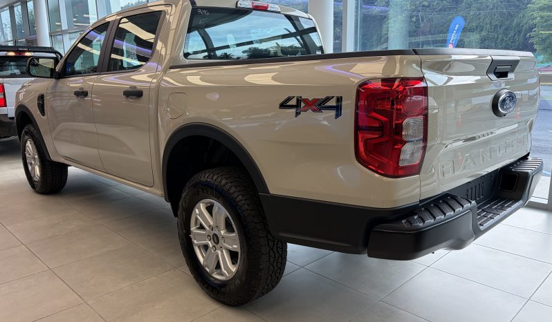 
								FORD RANGER STX 4X4 full									