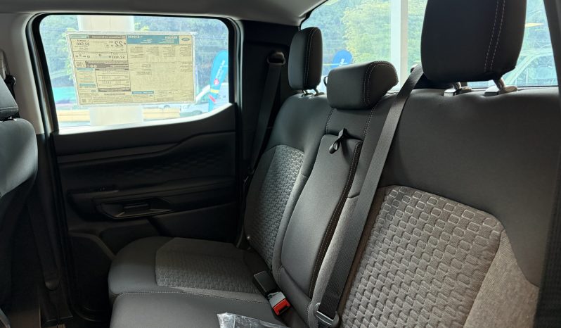 
								FORD RANGER STX 4X4 full									