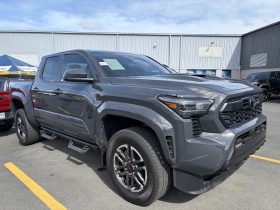 TOYOTA TACOMA