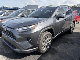 TOYOTA RAV 4
