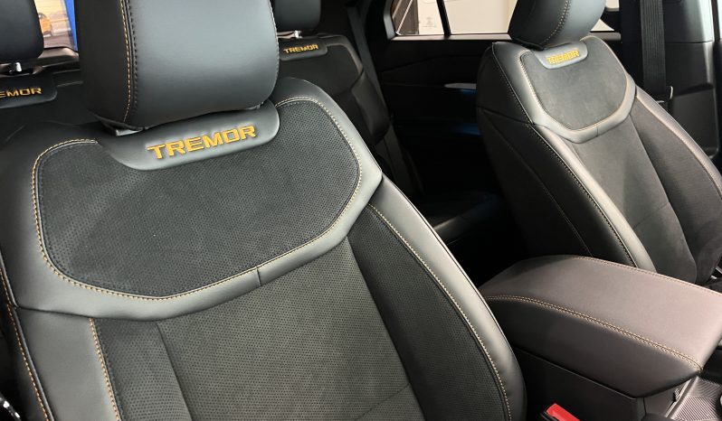 
								FORD EXPLORER TREMOR PACK full									